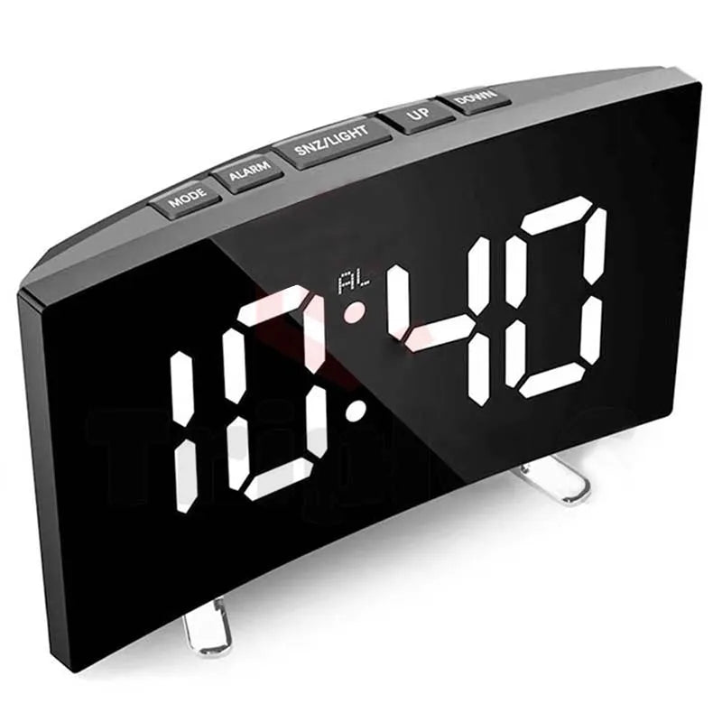 LED-Spiegeluhr mit großem weißen Display und Kalender-Funktion
