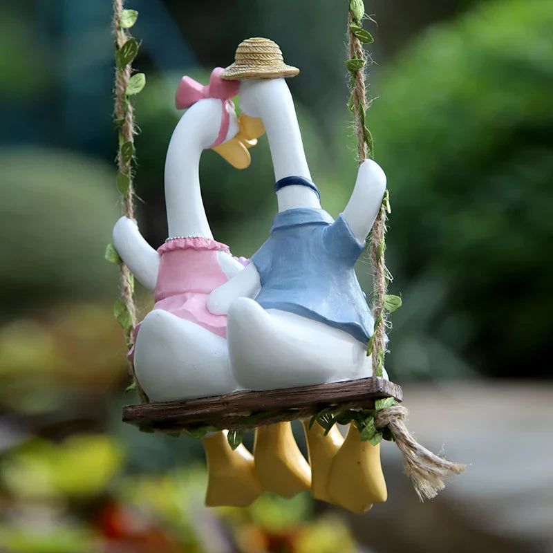 Enten-Paar-Schaukelfigur aus Kunstharz für Garten und Innenraum