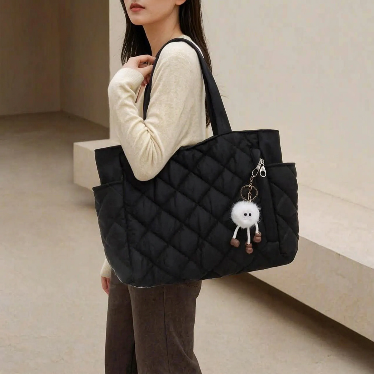 Gesteppte Shopper-Tasche mit Diamantmuster und breiten Schultergurten