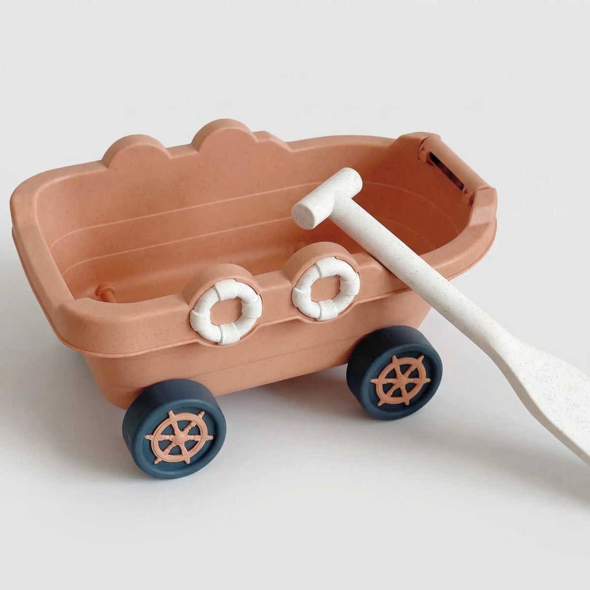 Sandspielzeug-Set für Kinder mit Bagger, Kran und Meerestier-Förmchen
