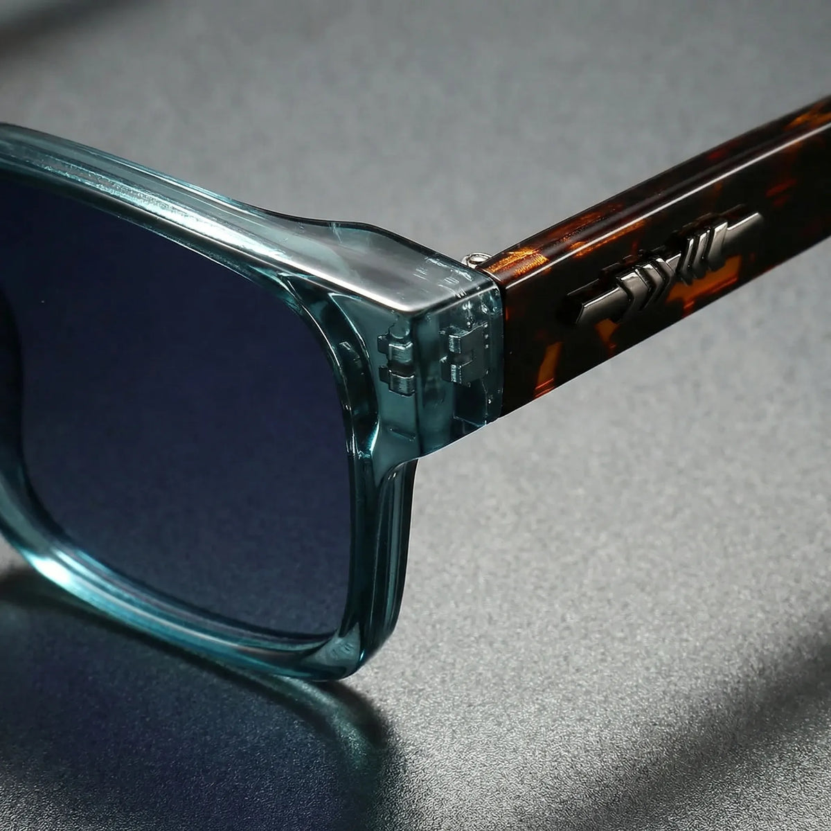 Eckige Sonnenbrille mit polarisierten Gläsern UV400-Schutz