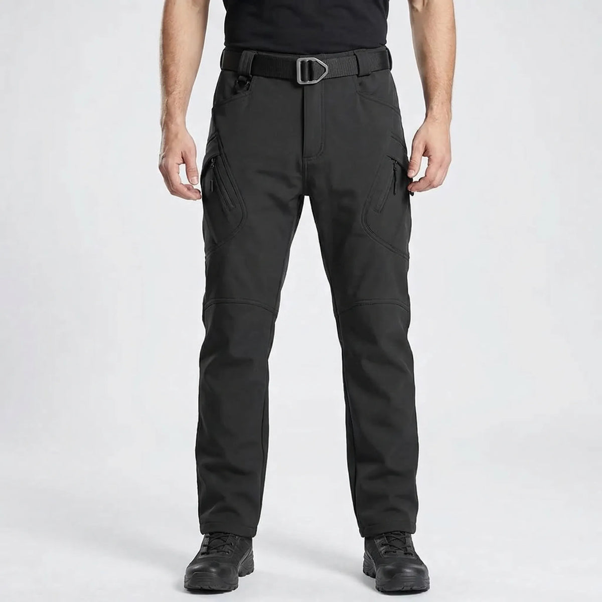 Softshell-Cargohose mit Fleece-Fütterung wasserabweisend