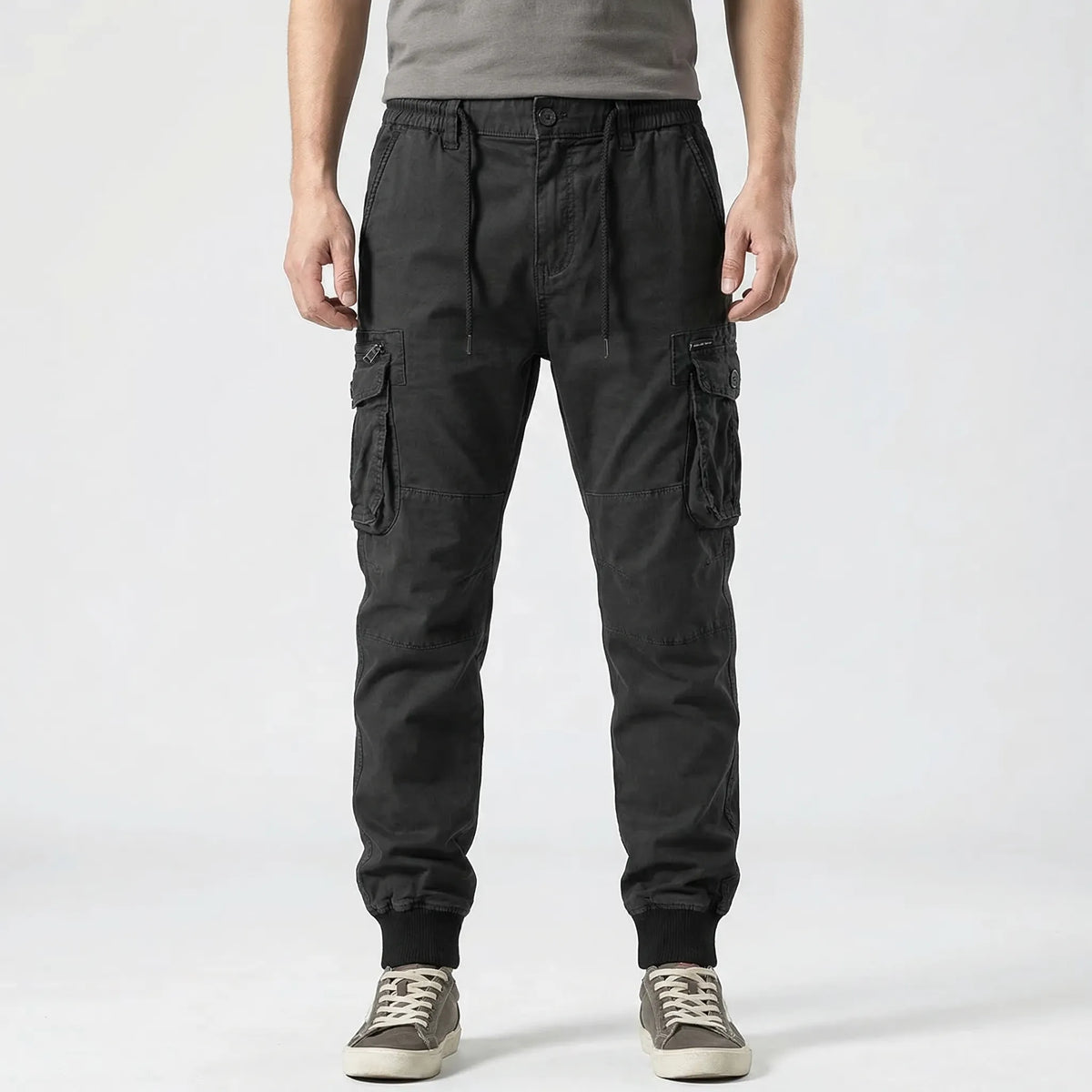 Herren-Tactical-Cargohose mit Mehrtaschenlayout und zuschnitt