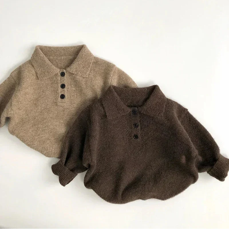 Kinder-Strickpullover mit Umlegekragen und Knopfleiste