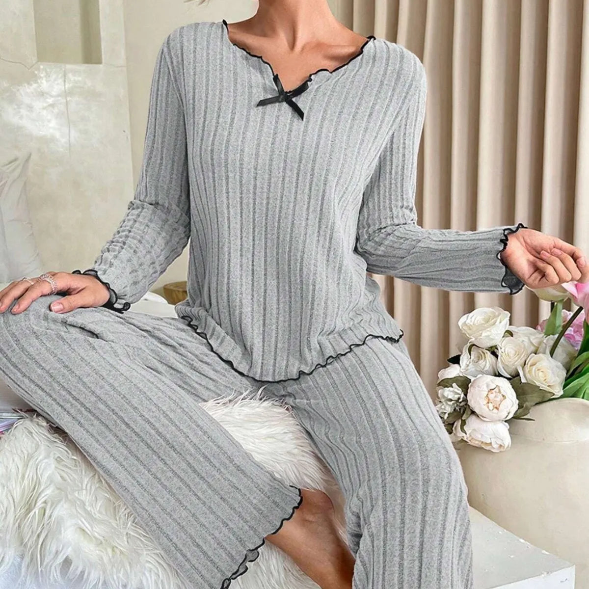Damen-Pyjama-Set gestreift mit Rüschensaum entspannte Passform