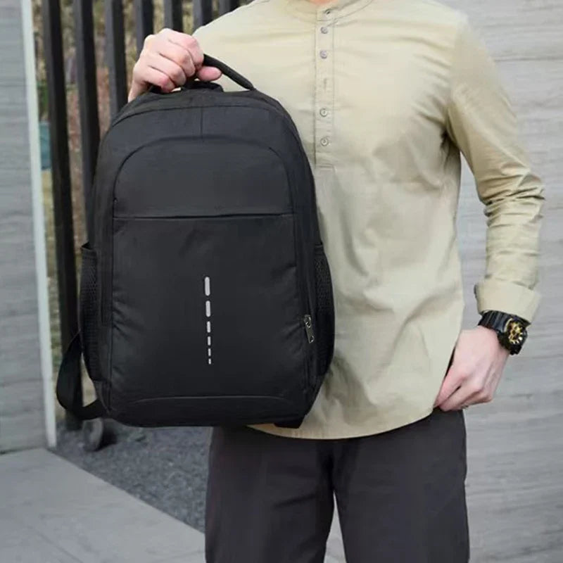 Rucksack gross mit Laptop-Fach gepolsterte Schultergurte Reise