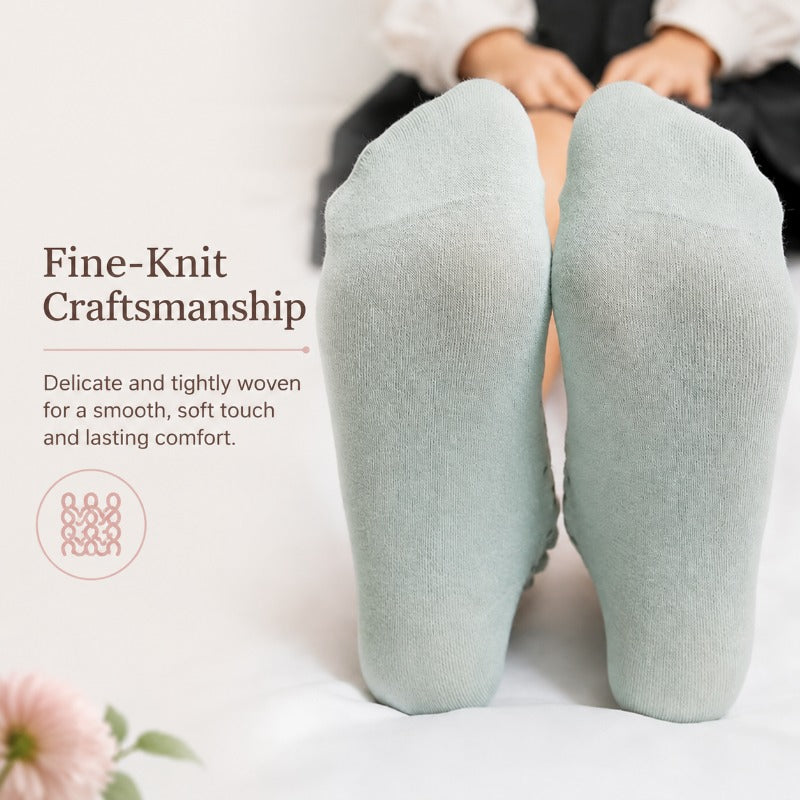 Süße Spitzensocken mit Rüschen