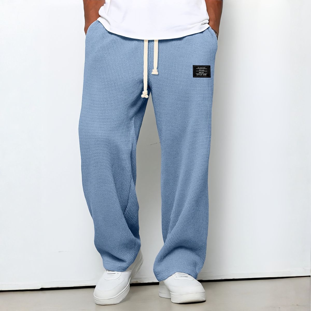 Komfortable Herrenhose mit weiter Passform und verstellbarem Bund