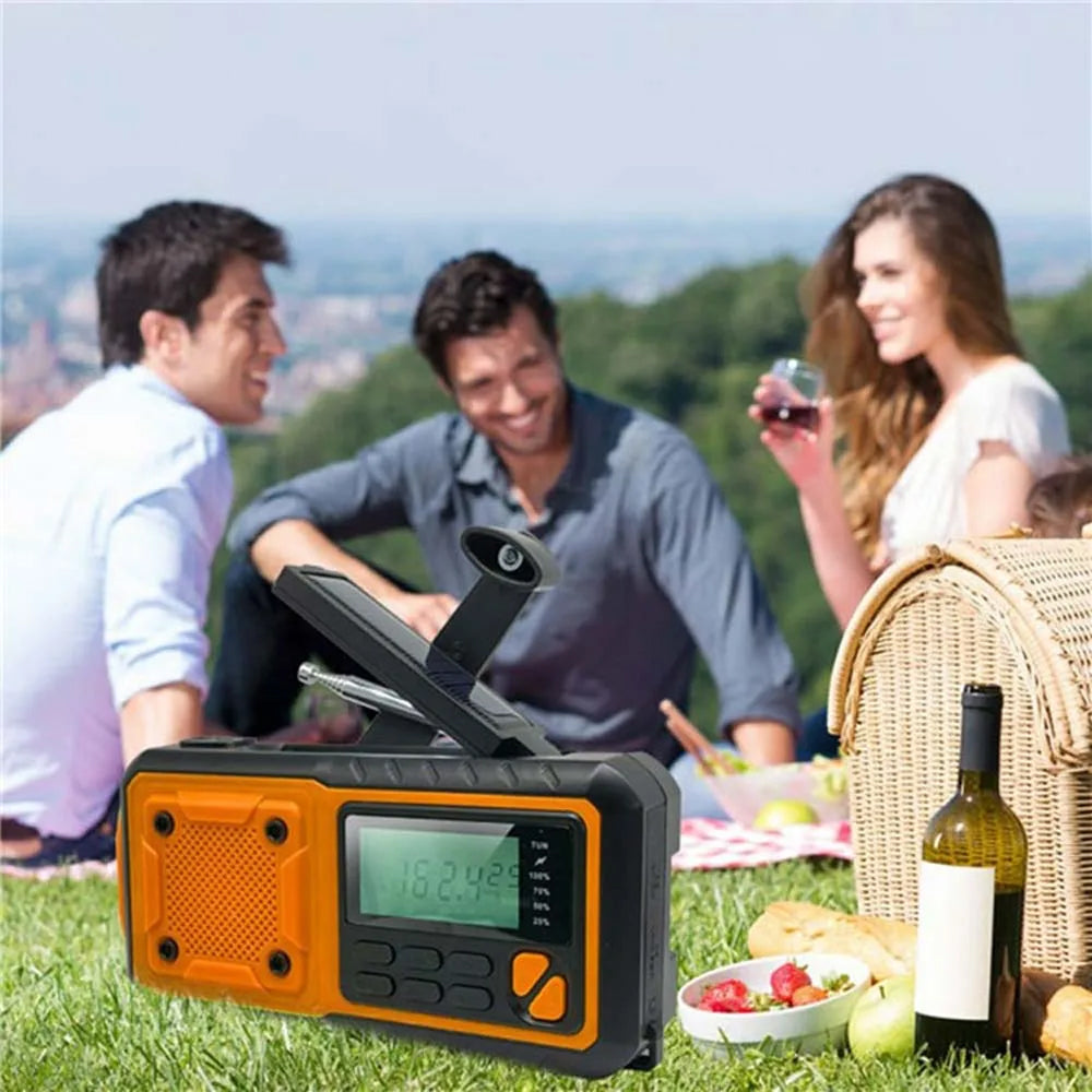 Notfallradio mit Solarbetrieb, Handkurbel und Powerbank-Funktion
