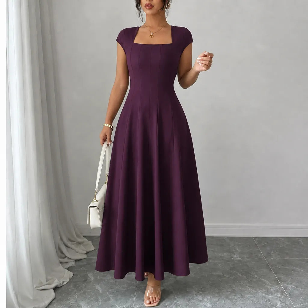 Quadratisches Ausschnitt A-Linien-Midikleid mit geformter Taille